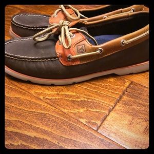 Men’s Sperrys shoes size 10 excellent condition